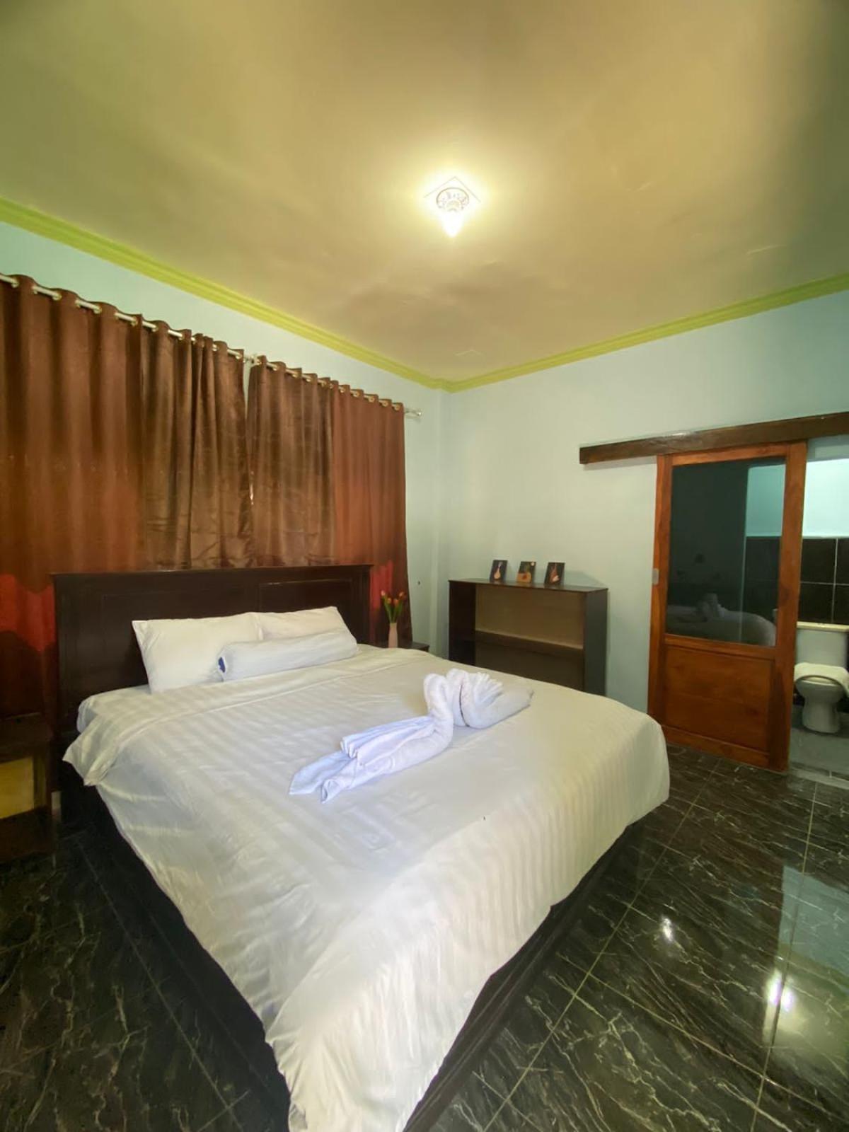 Kurnia Family Homestay & Restaurant! Huu エクステリア 写真